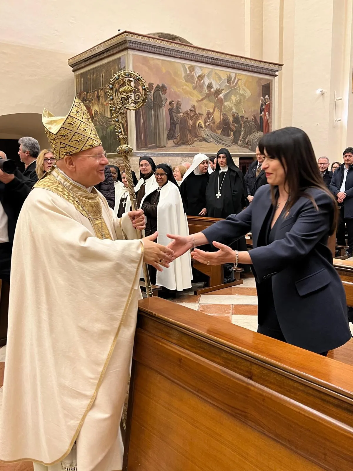 Umbria, Stefania Proietti saluta mons. Sorrentino: “Ha lasciato un segno profondo nel cammino civile e spirituale”