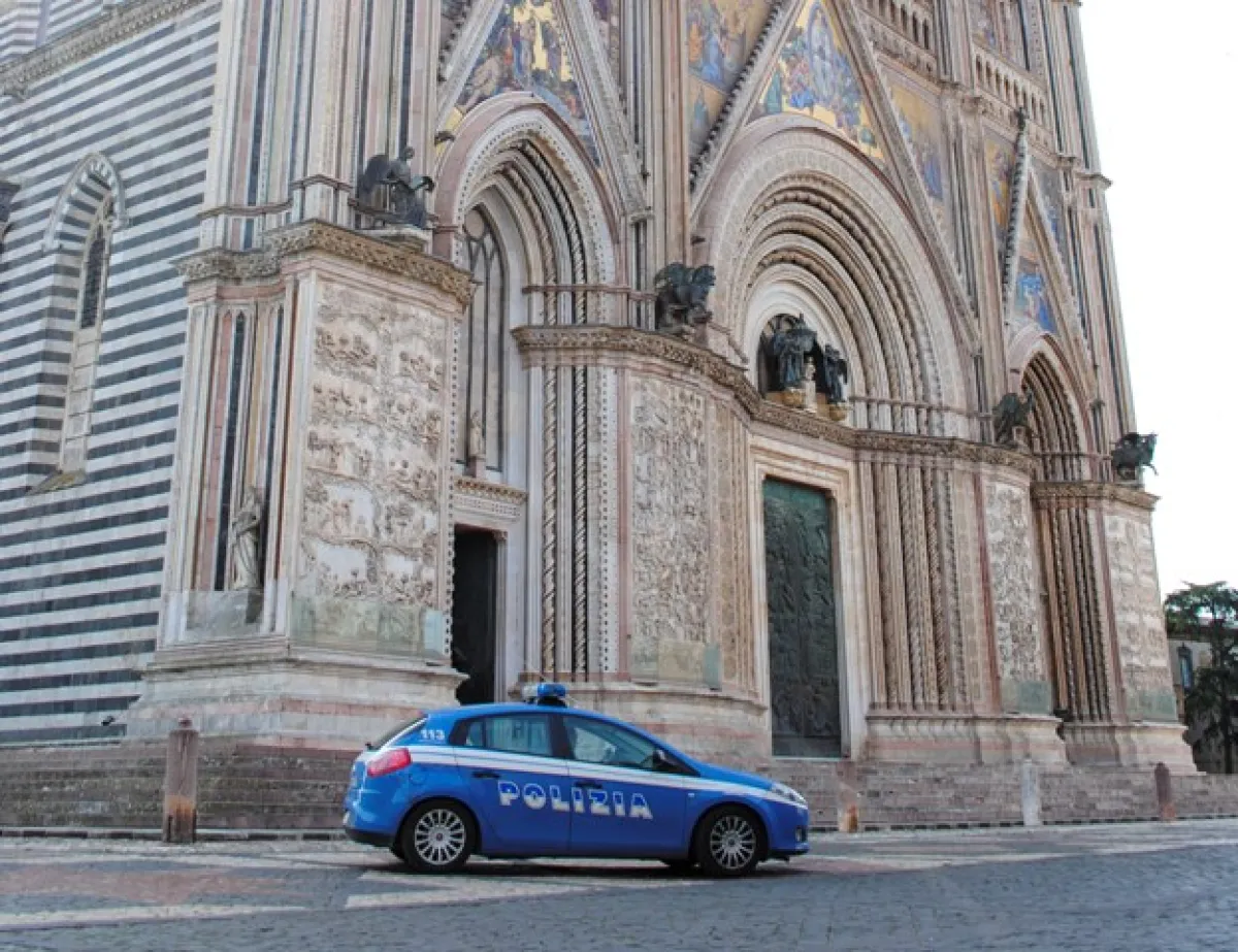 Orvieto, titolare di una pizzeria aggredito: colpito da alcuni turisti belgi