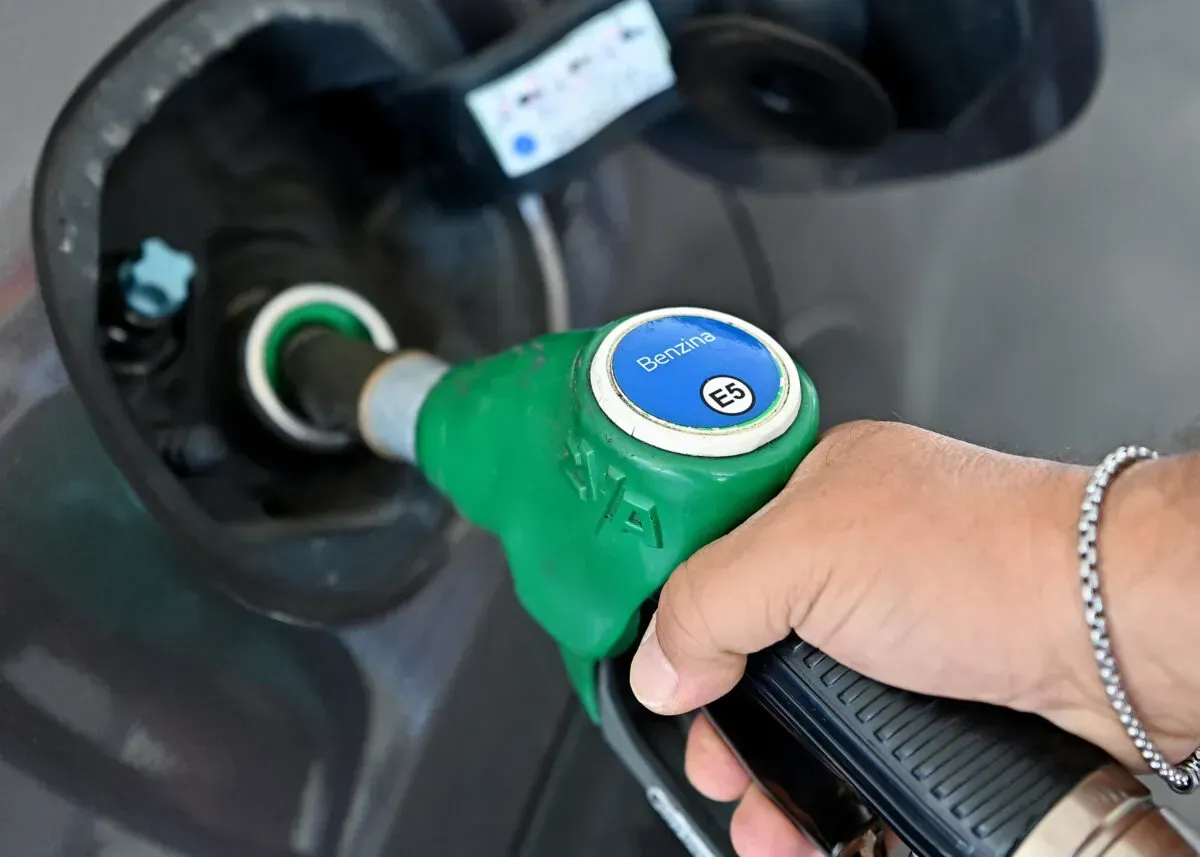 Carburanti, in Umbria il gasolio supera i 2,1 euro al litro: i dati del Mimit alla vigilia delle festività pasquali