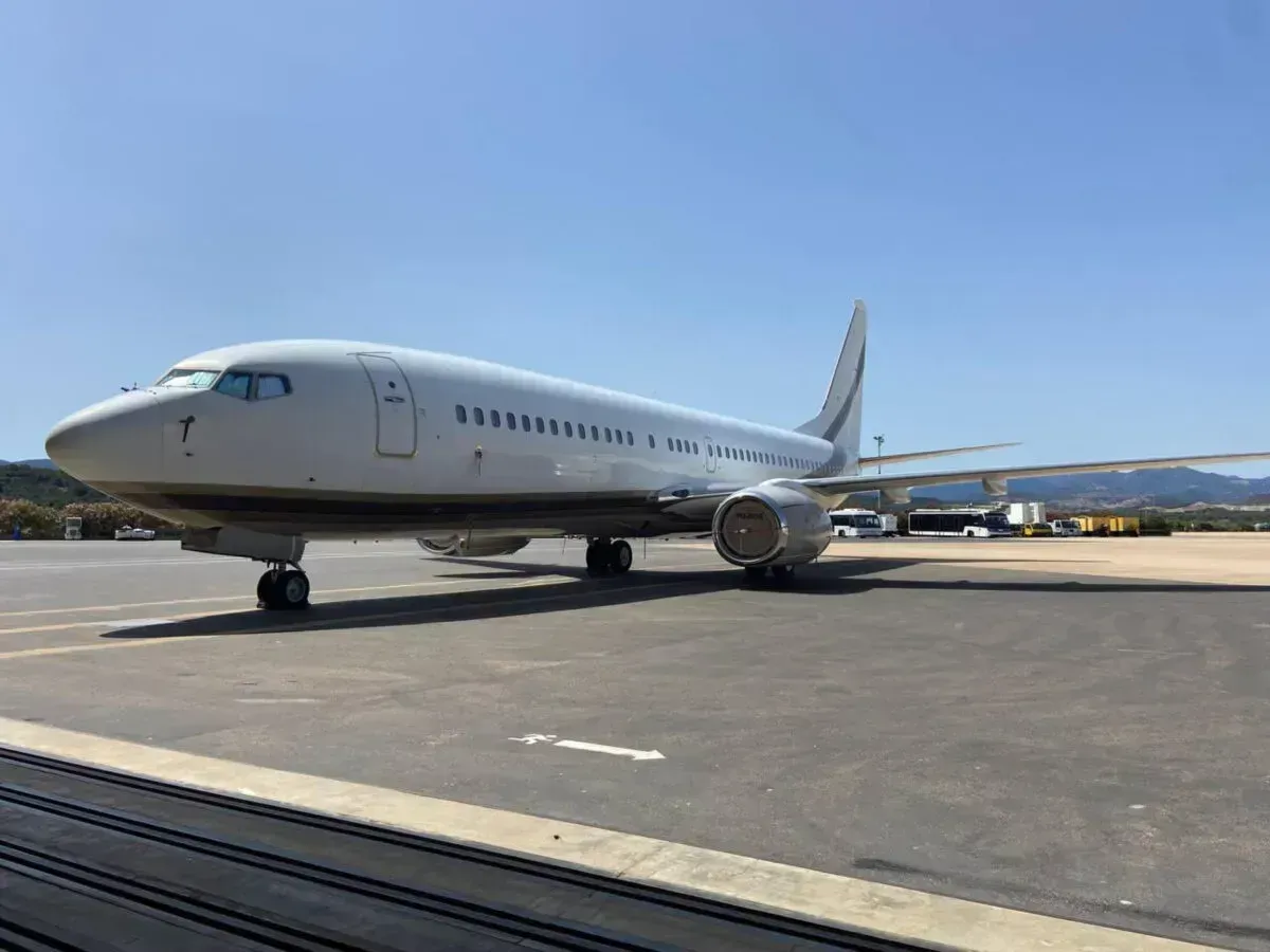 Rifornimenti aerei, l’aeroporto dell’Umbria rassicura: “Nessun problema al momento, scorte fino a un mese”