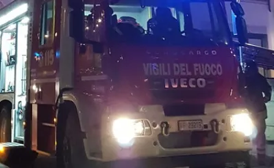 Terni, 88enne fugge dalla casa di riposo dalla finestra: ritrovato dai vigili del fuoco