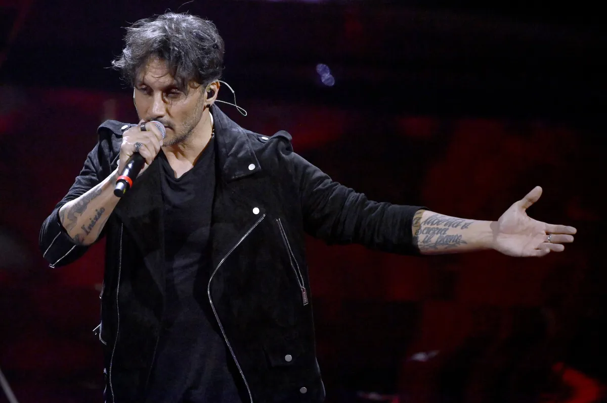 Suoni Controvento a Gualdo Tadino, tocca a Fabrizio Moro: il grande live tra i prati della Valsorda