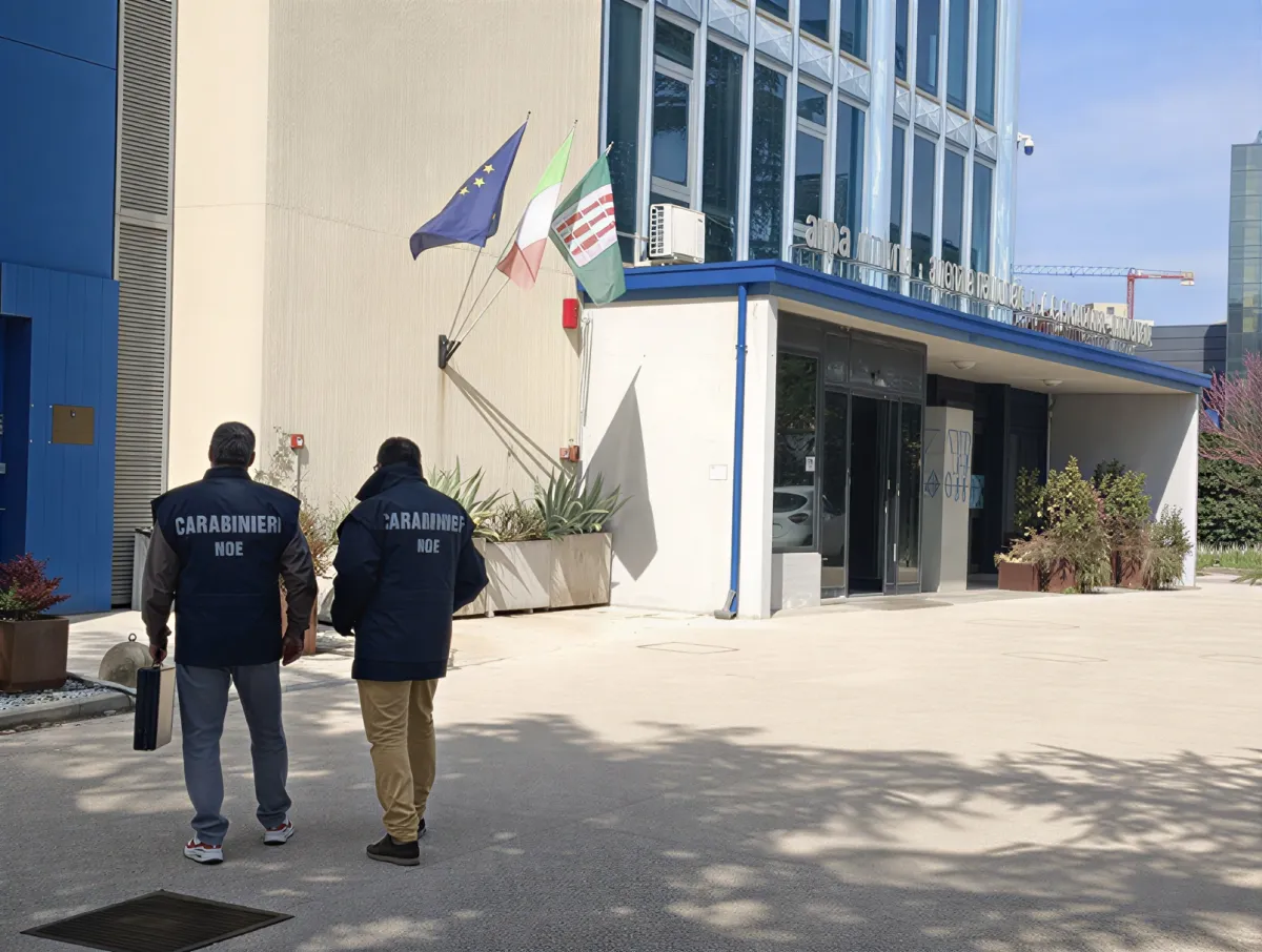 Orvieto, il cimitero della moda usa e getta: 700 tonnellate di scarti tessili, scattano sigilli e indagini