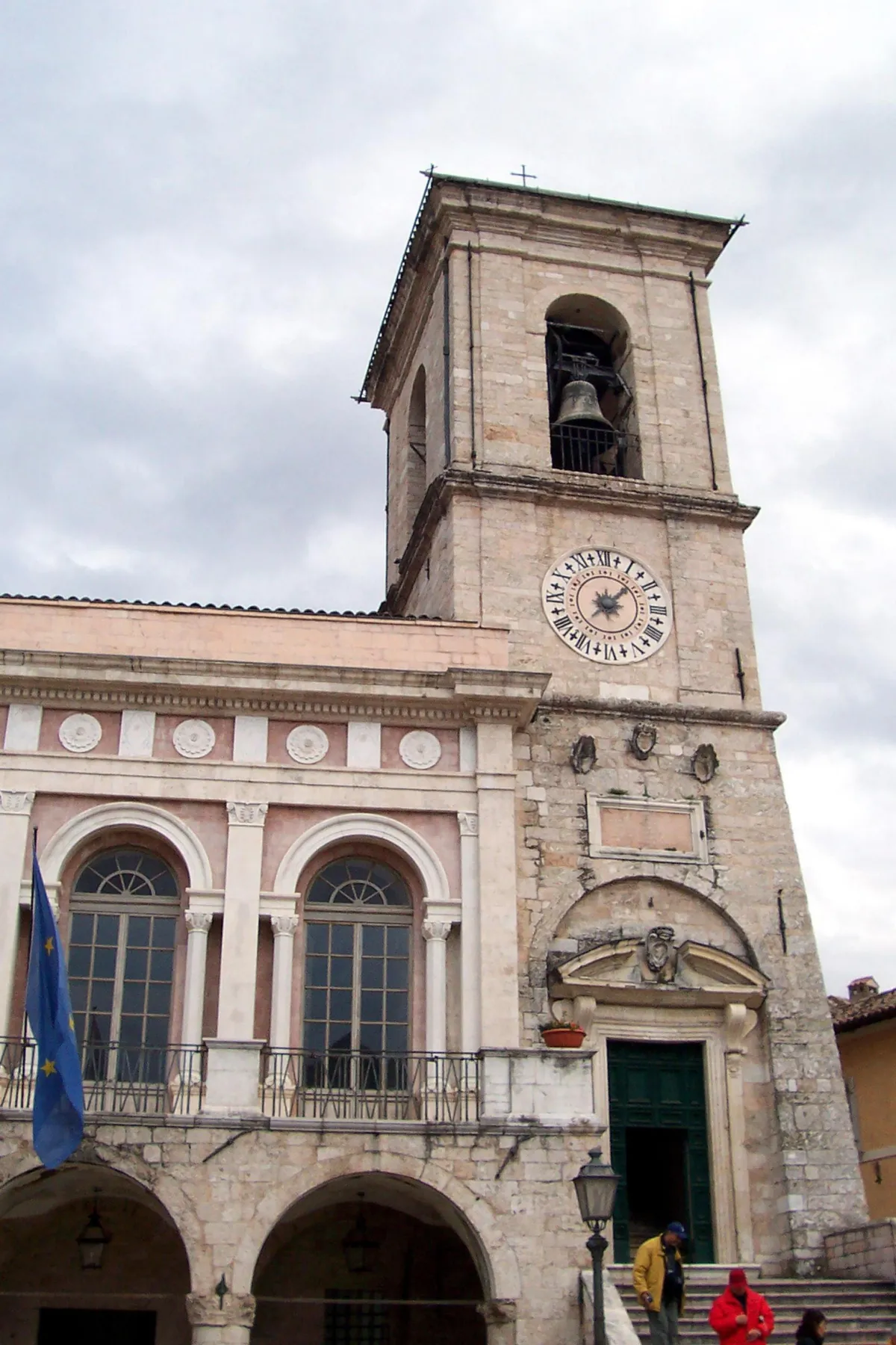 Norcia, a dieci anni dal sisma riapre il Palazzo comunale