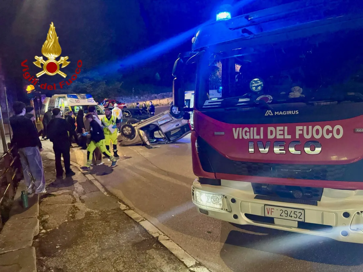 Perugia, incidente tra due auto in località Elce: ferite lievi per i quattro occupanti