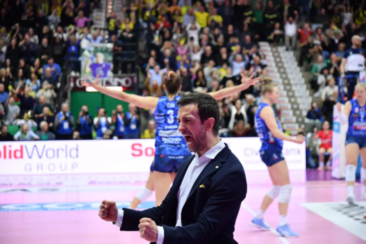 Il dominio del folignate Santarelli: Conegliano schiaccia Milano in gara 2 e prepara la festa scudetto in casa