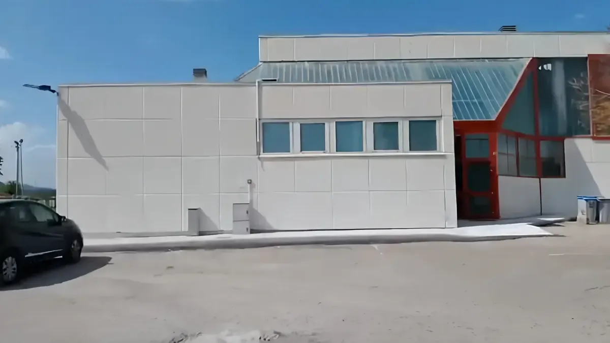 Castel del Piano, Forza Italia chiede di spostare il seggio fuori dalla scuola: nel mirino un plesso su più piani