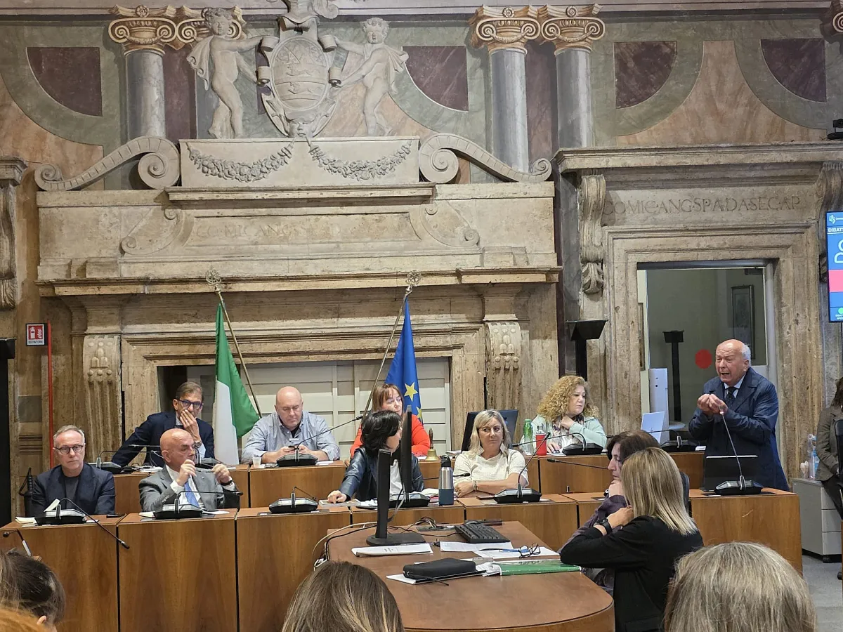 Teatro Verdi Terni, Bandecchi in Consiglio aperto: "Fatto il possibile, progetto già definito. Migliorie su acustica e buca"