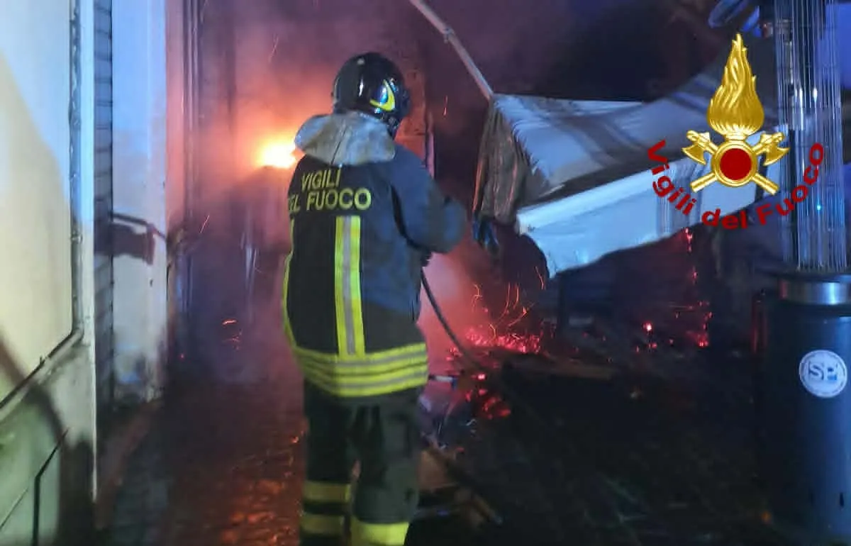 Escalation di incendi a Terni: la dura condanna di Forza Italia Giovani in un comunicato