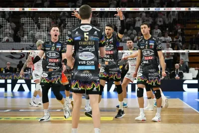 Sir devastante: si prende gara 1 della finale scudetto schiantando 3-0 Civitanova