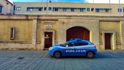 Foligno, l'incubo di due genitori maltrattati. Arrestato il figlio 37enne