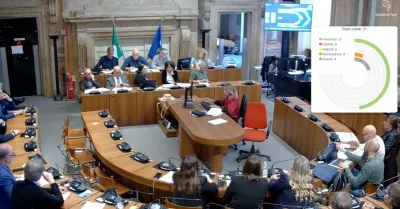 Terni, doppia commissione speciale su ospedale e Ternana: il Consiglio comunale riapre i fronti Bandecchi-Proietti e il caso Rizzo
