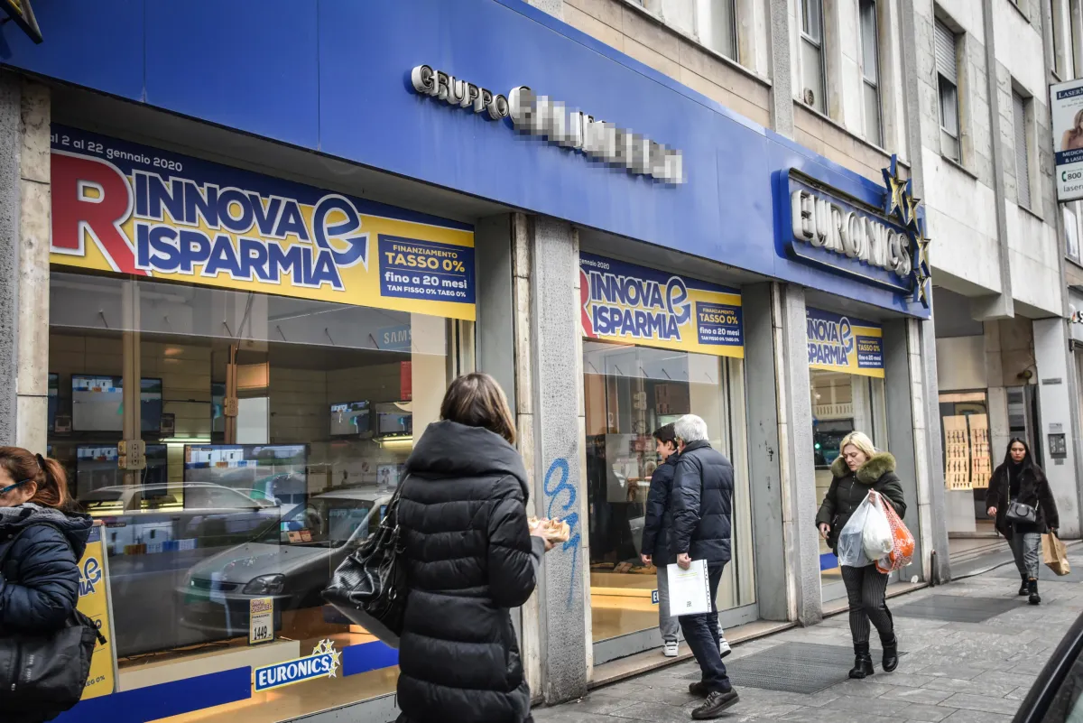  Euronics Gubbio verso la chiusura: otto lavoratori a rischio tra proprietà del marchio e nuovi equilibri commerciali