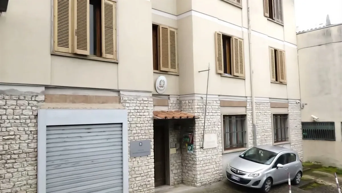 Tragedia di Stroncone, mentre prosegue la caccia all'uomo si indaga su premeditazione e apparati tecnologici