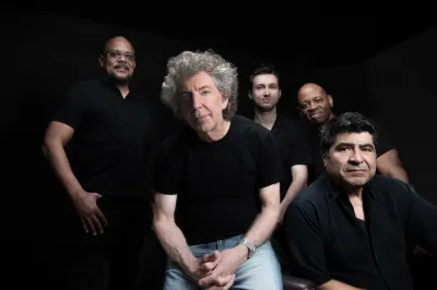 Terni, Visioninmusica chiude la stagione con la leggenda della batteria Simon Phillips
