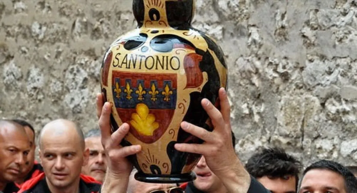  Sant’Antonio Abate, il Santo del Cero nero: Luigi Girlanda racconta l’eremita che scelse il deserto