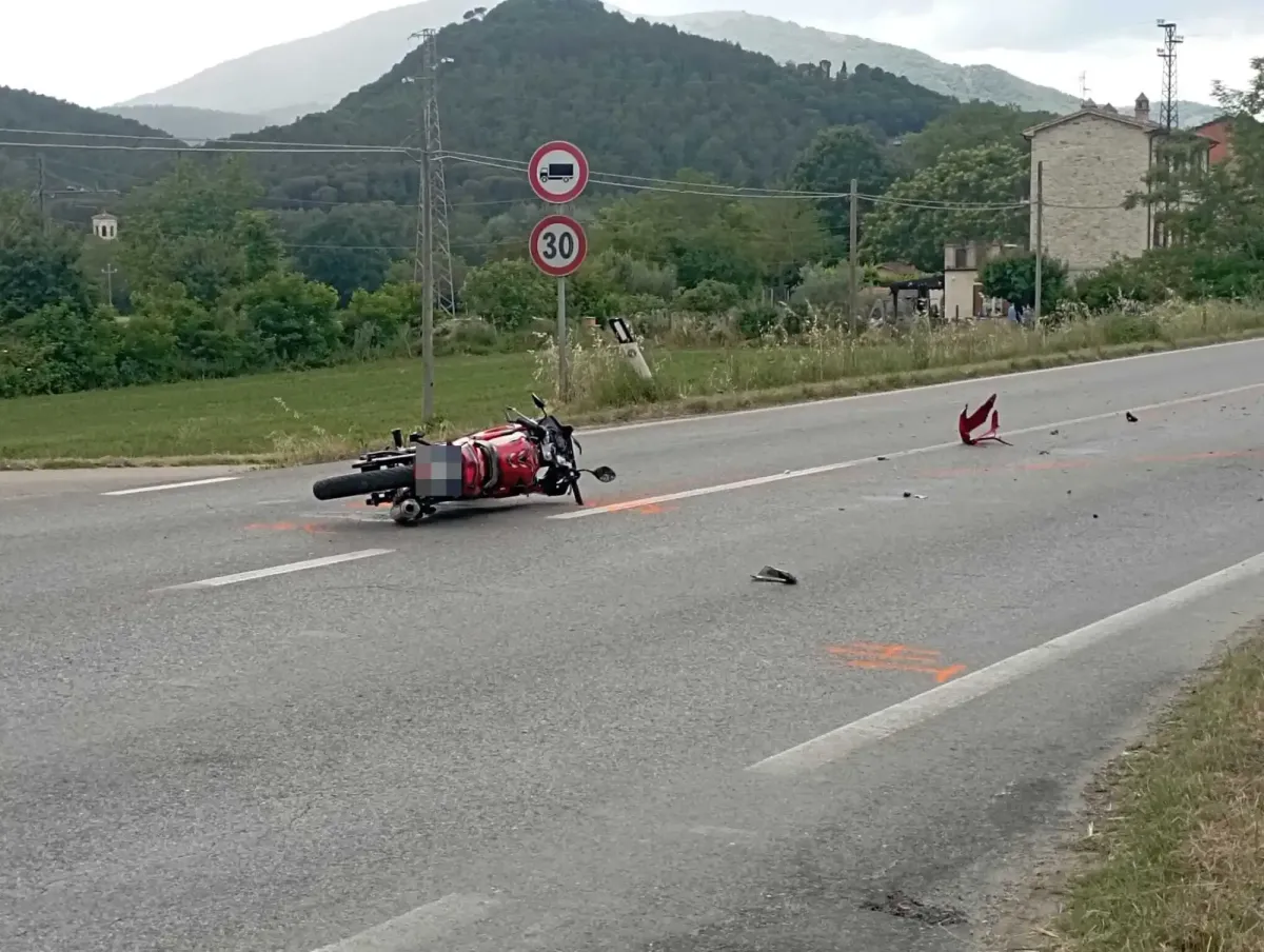 Tragedia sulla E45 a Umbertide: muore a 17 anni in moto, quinta vittima della strada in Umbria in dieci giorni