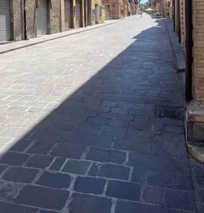 Gubbio, il corso deserto è solo un sintomo: il vero problema è una città che rischia di perdere il futuro
