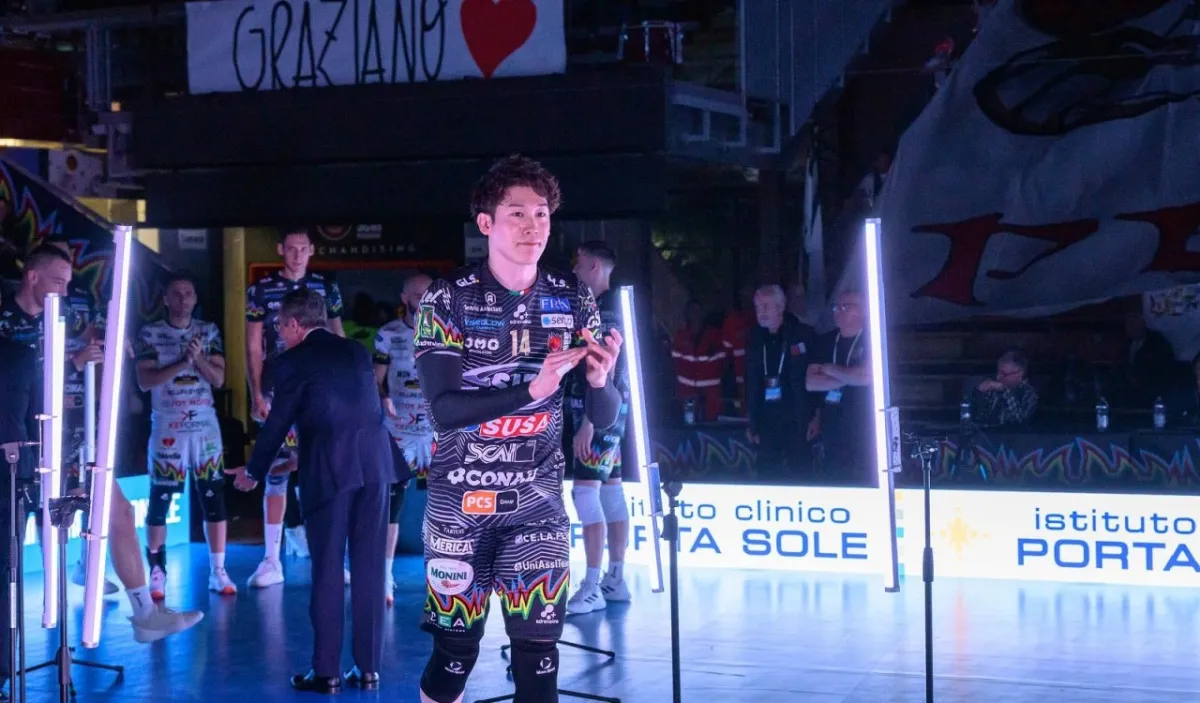 Sir, Ishikawa  ai saluti: "Esperienza fantastica, gruppo speciale. Grazie a tutti"