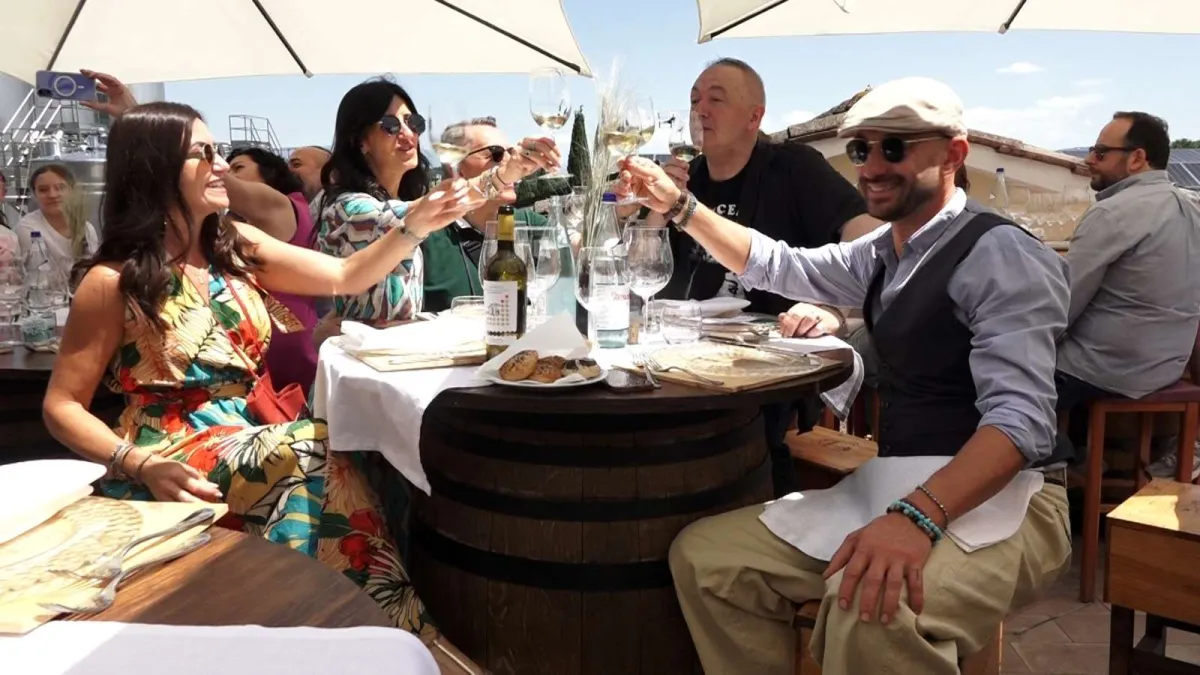 Cantine Aperte 2026, alle Cantine Goretti tre giorni di eventi tra vino, cucina umbra, musica e iniziative per famiglie nei Colli Perugini