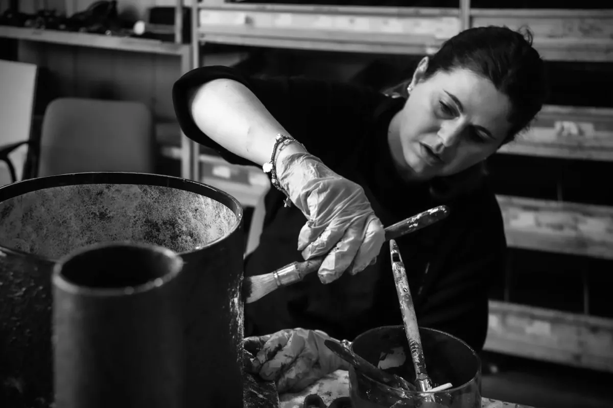 Perugia, al Blueside Jazz Club debutta “La Memoria del Vetro”: l’arte dell’imperfezione secondo Lisa Falocci