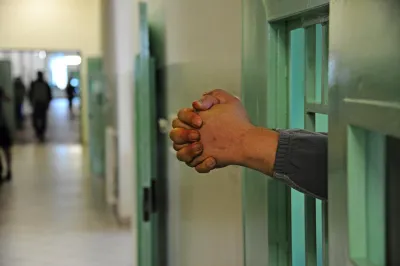 San Giustino, vinse 5 milioni con un Gratta e Vinci: arrestato per stalking