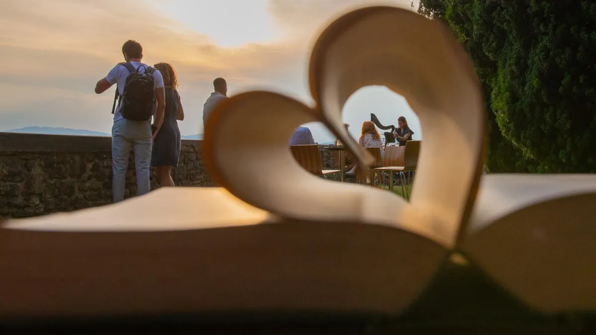 Montone si accende per la Notte Romantica: arte, musica e spettacoli tra i vicoli di uno dei Borghi più belli d’Italia