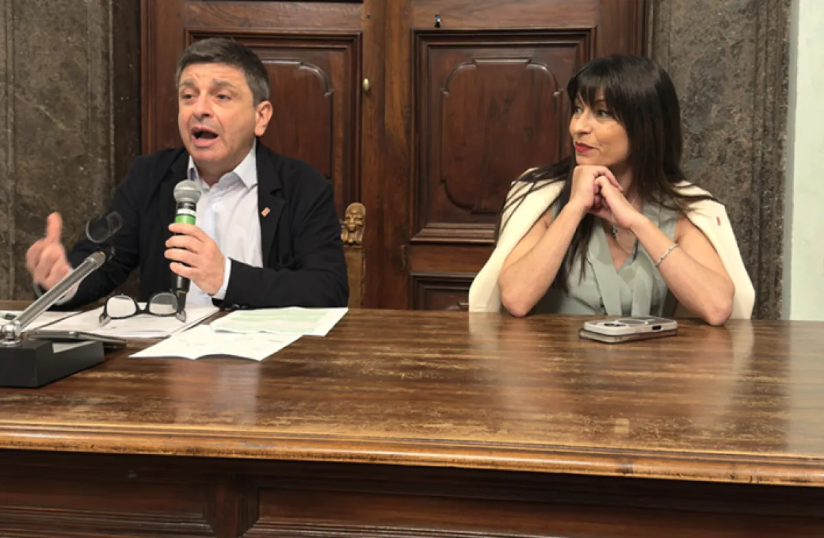 Caos trasporti in Umbria, Proietti e De Rebotti contro Anas e Ferrovie: “Non si può isolare la regione”