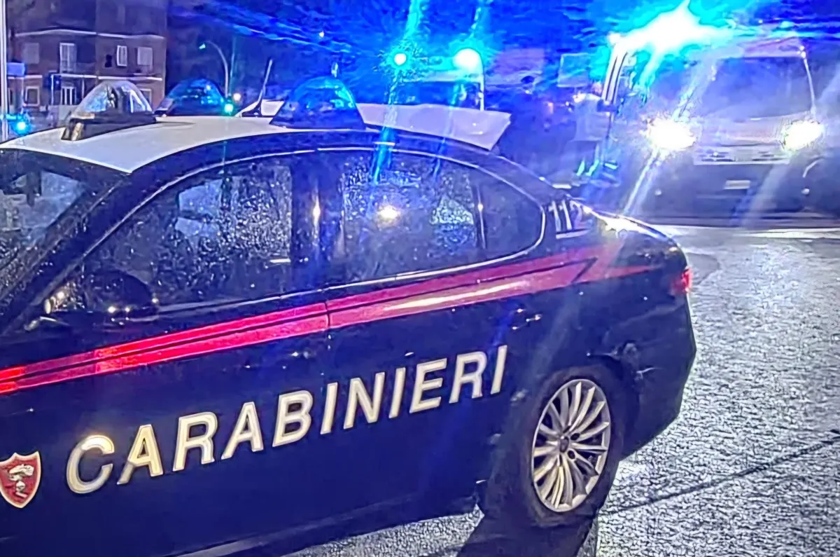 Perugia, beccato in auto con la droga e quasi 3 mila euro in contanti: arrestato un 22enne 