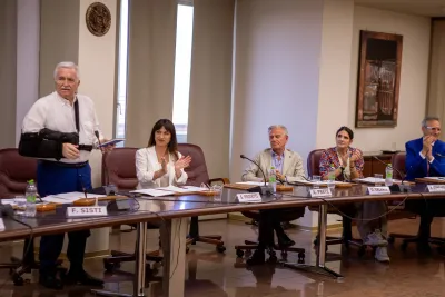 Camera di Commercio Umbria: Giorgio Mencaroni confermato presidente all'unanimità, Proietti rilancia la concertazione e il piano ricerca