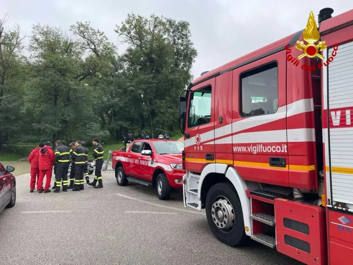 Maltempo, intensa operazione dei Vigili del Fuoco di Perugia tra Spoleto, Foligno e Assisi