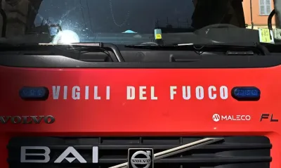 Incendio alla discarica di Borgo Giglione, Vigili del Fuoco al lavoro per otto ore: domate le fiamme, nessun rischio per impianti e ambiente